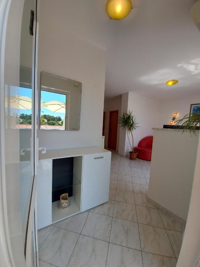Sea & Honey Apartment Đảo Krk Ngoại thất bức ảnh