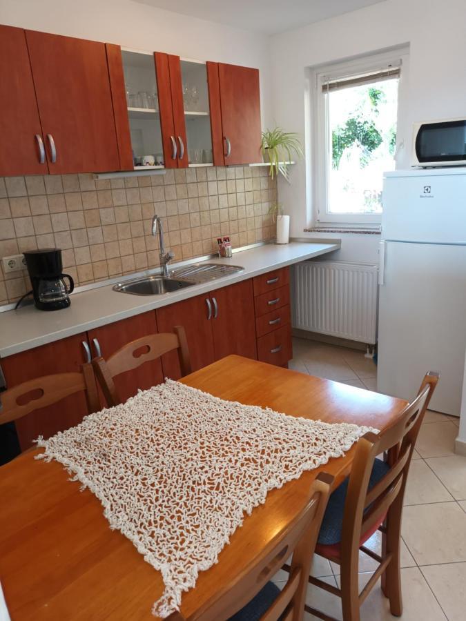 Sea & Honey Apartment Đảo Krk Ngoại thất bức ảnh