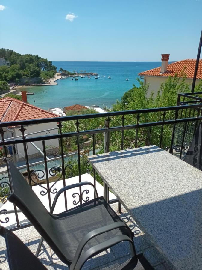 Sea & Honey Apartment Đảo Krk Ngoại thất bức ảnh
