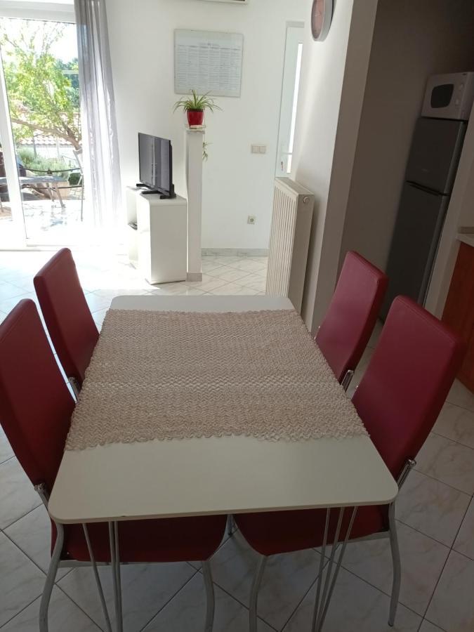 Sea & Honey Apartment Đảo Krk Ngoại thất bức ảnh