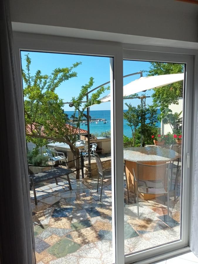 Sea & Honey Apartment Đảo Krk Ngoại thất bức ảnh