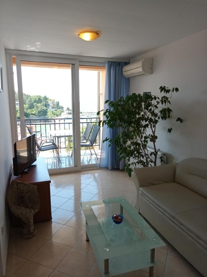Sea & Honey Apartment Đảo Krk Ngoại thất bức ảnh