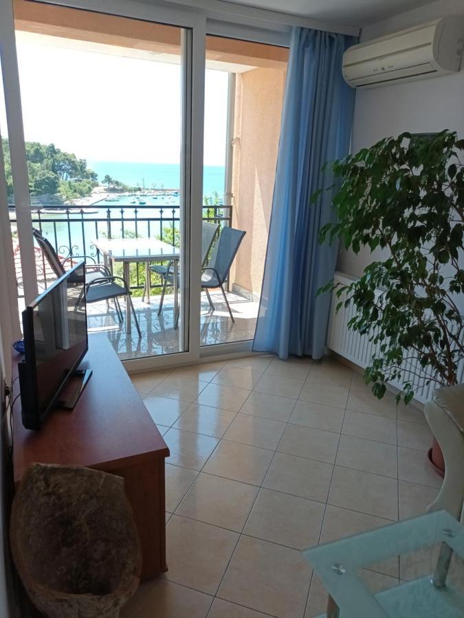 Sea & Honey Apartment Đảo Krk Ngoại thất bức ảnh