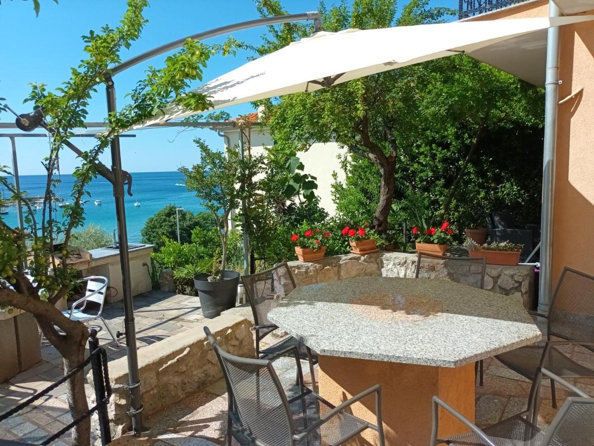 Sea & Honey Apartment Đảo Krk Ngoại thất bức ảnh