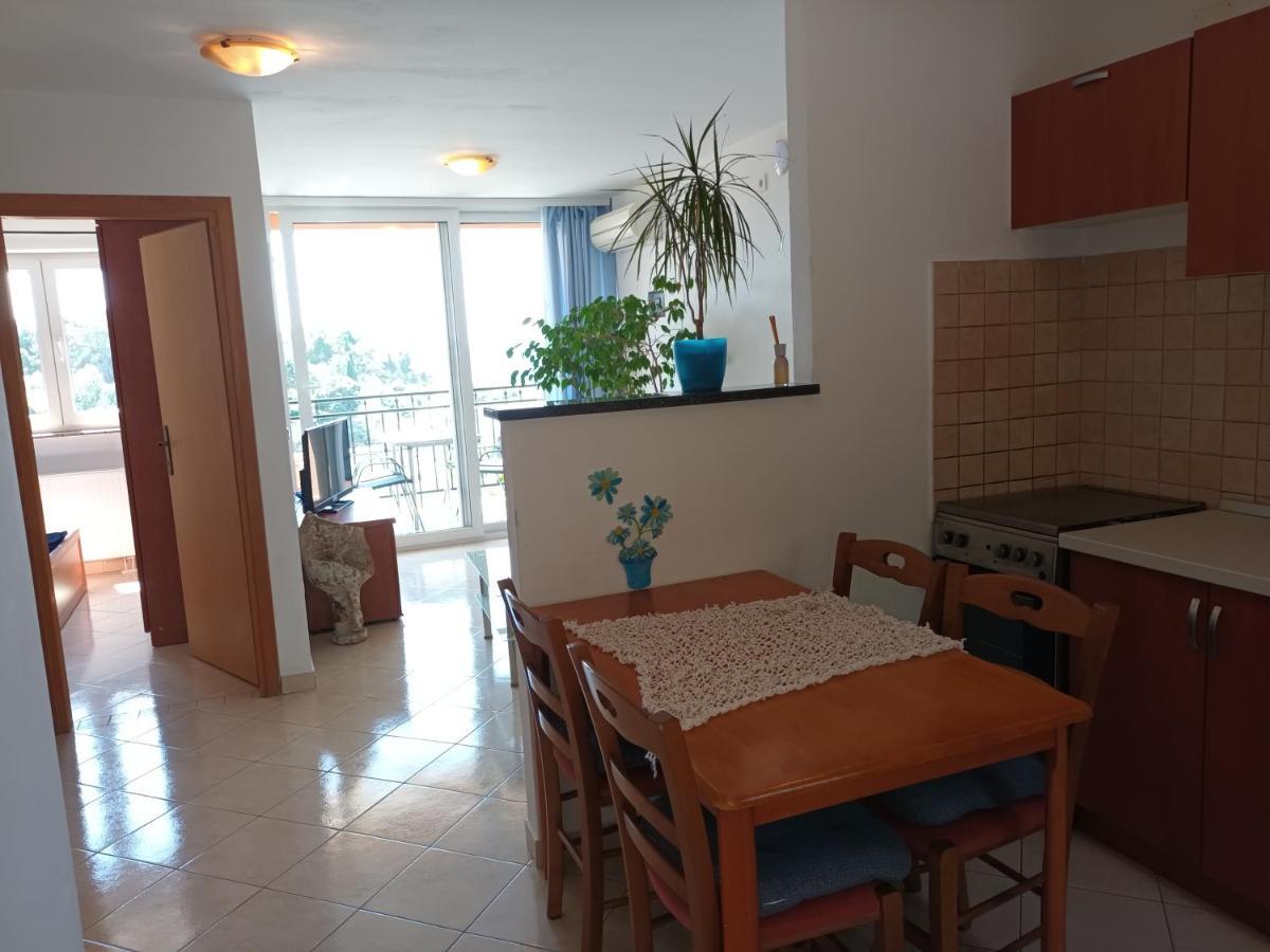 Sea & Honey Apartment Đảo Krk Ngoại thất bức ảnh