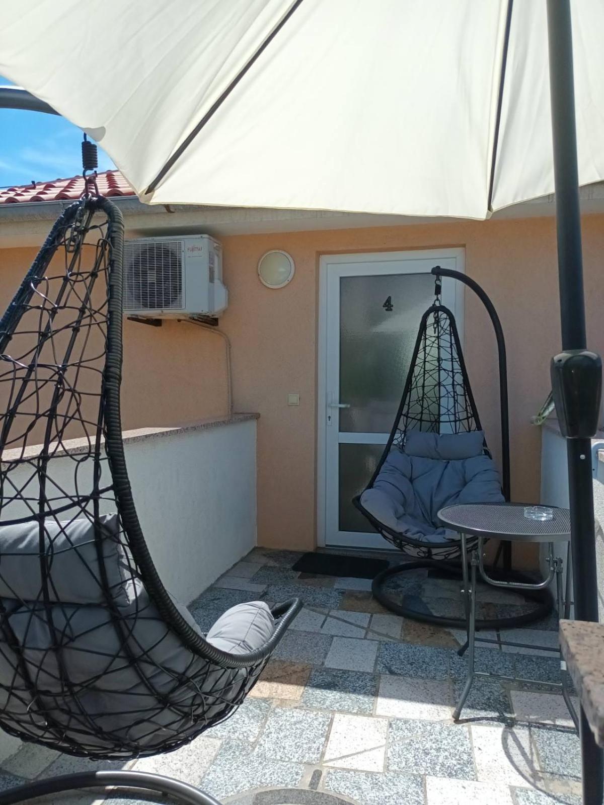 Sea & Honey Apartment Đảo Krk Ngoại thất bức ảnh
